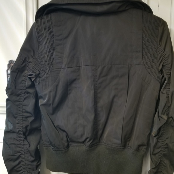 Jacket - Picture 3 of 3